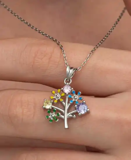 Gümüş Renkli Hayat Ağacı Kadın Kolye