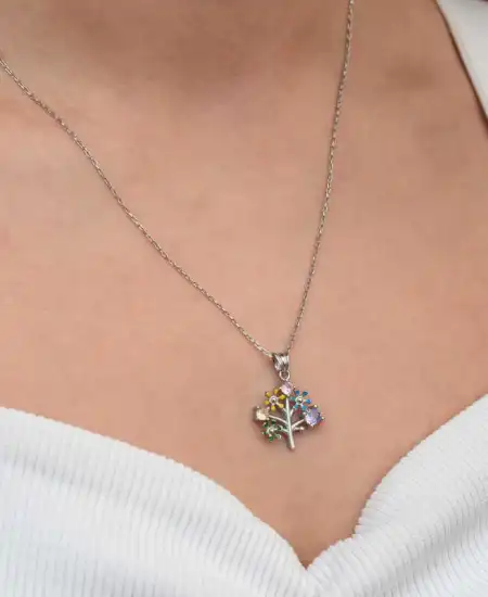 Gümüş Renkli Hayat Ağacı Kadın Kolye