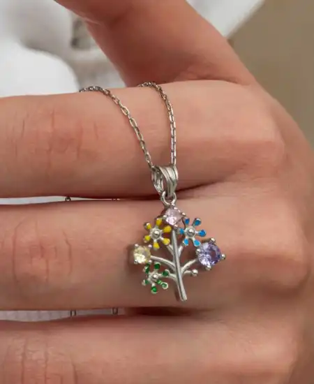 Gümüş Renkli Hayat Ağacı Kadın Kolye