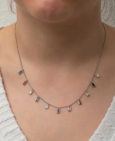 Gümüş Renkli Taşlı Şans Kadın Kolye