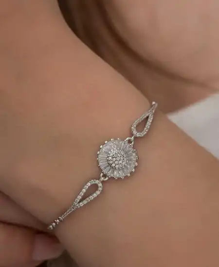 Gümüş Rodyum Baget Taşlı Sonsuzluk Bileklik