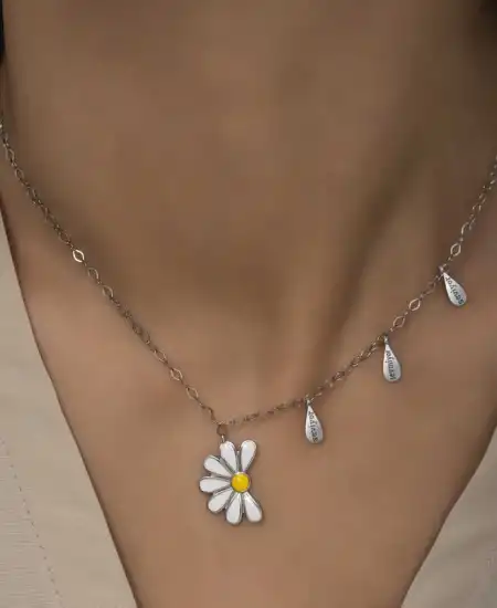 Gümüş Rodyum Papatya Seviyor Sevmiyor Bayan Kolye