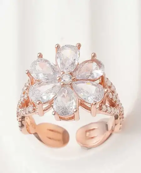 Gümüş Rose Beyaz Sevgi Çiçeği Kadın Yüzük