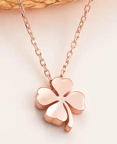 Gümüş Rose Dört Yapraklı Yonca Kadın Kolye