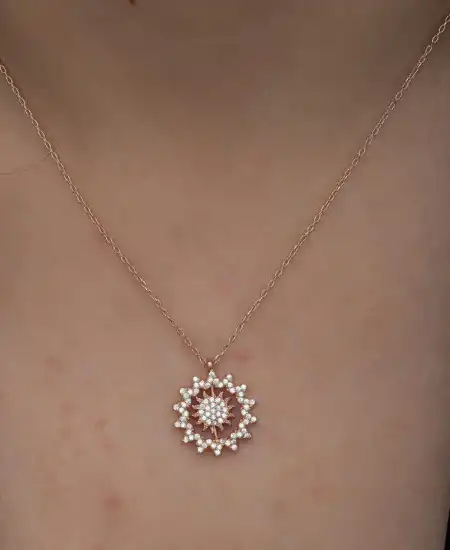 Gümüş Rose Güneş Kadın Kolye