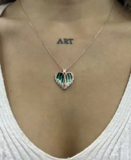 Gümüş Rose Kalpli İsimli Bayan Kolye