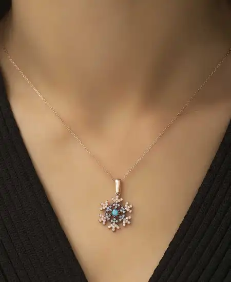 Gümüş Rose Kar Tanesi Bayan Kolye