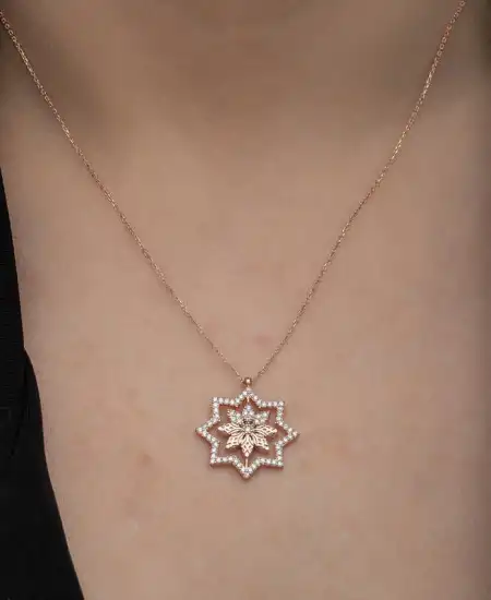 Gümüş Rose Kar Tanesi Kadın Kolye