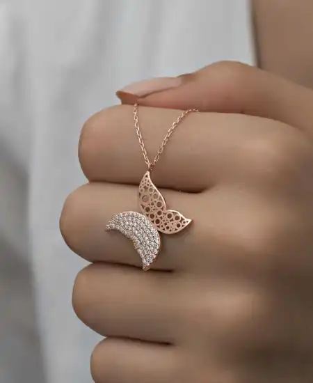 Gümüş Rose Kelebek Kadın Kolye
