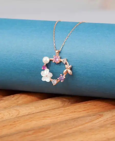 Gümüş Rose Manolya Çiçeği Kelebek Kadın Kolye