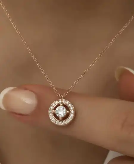 Gümüş Rose Minimal Yuvarlak Tektaş Bayan Kolye