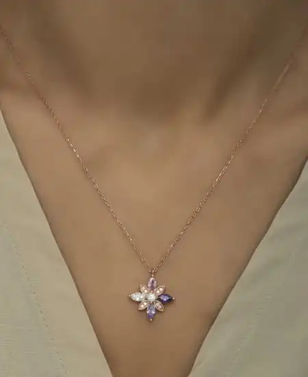 Gümüş Rose Mix Taşlı Umut Çiçeği Kolye
