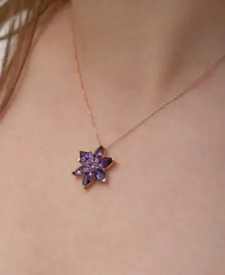 Gümüş Rose Mor Lotus Çiçeği Kolye