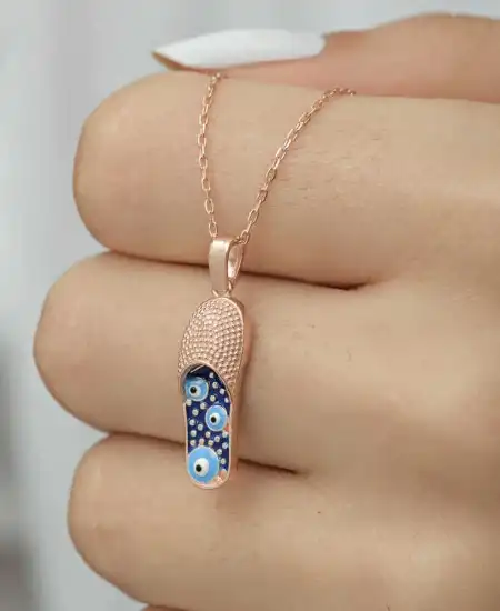 Gümüş Rose Nazar Kapalı Terlik Kadın Kolye