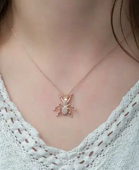 Gümüş Rose Örümcek Bayan Kolye