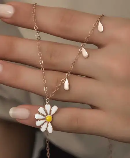 Gümüş Rose Papatya Seviyor Sevmiyor Bayan Kolye