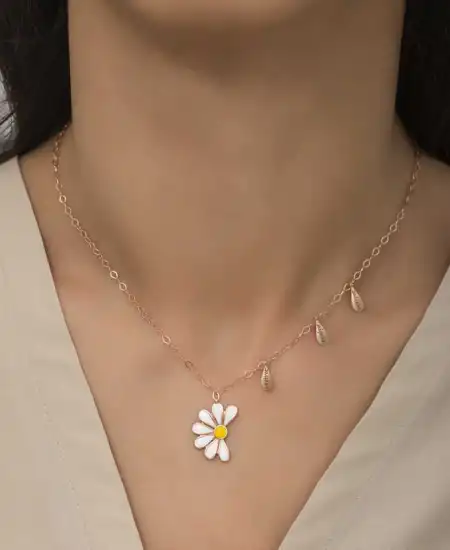 Gümüş Rose Papatya Seviyor Sevmiyor Bayan Kolye