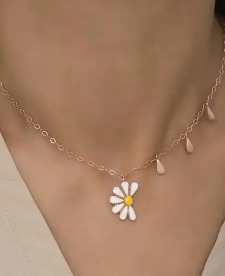 Gümüş Rose Papatya Seviyor Sevmiyor Bayan Kolye