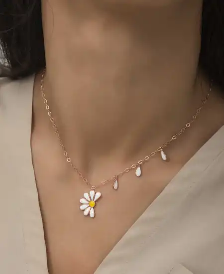 Gümüş Rose Papatya Seviyor Sevmiyor Bayan Kolye