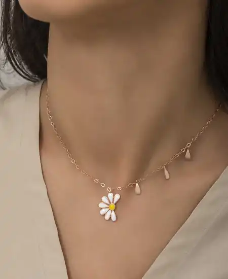 Gümüş Rose Papatya Seviyor Sevmiyor Bayan Kolye