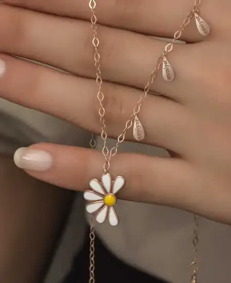 Gümüş Rose Papatya Seviyor Sevmiyor Bayan Kolye