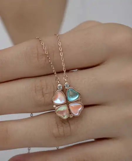 Gümüş Rose Renkli Açılabilen Yonca Kadın Kolye