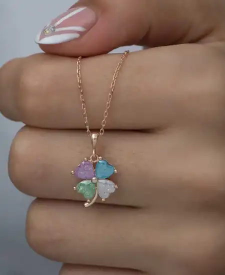 Gümüş Rose Renkli Taşlı Kalp Yonca Kadın Kolye