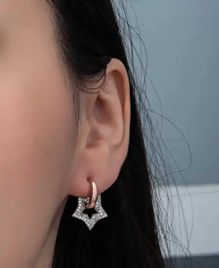 Gümüş Rose Sallantılı Yıldız Kadın Küpe