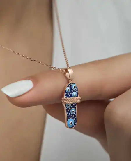 Gümüş Rose Şerit Terlik Kadın Kolye