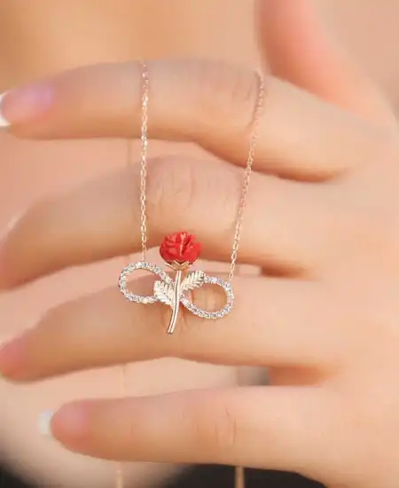 Gümüş Rose Sonsuz Gül Bayan Kolye