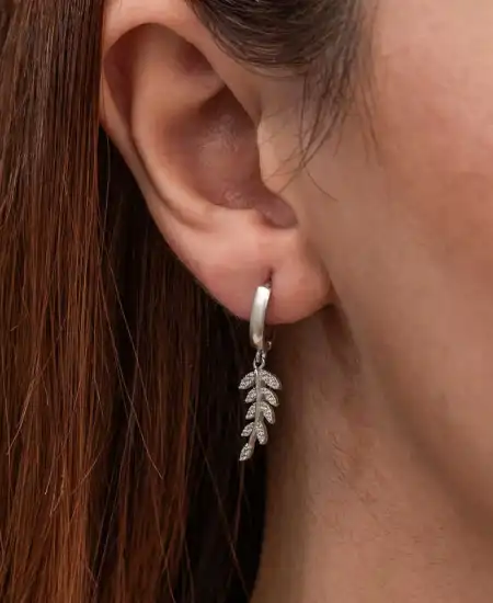 Gümüş Sallantılı Başak Kadın Küpe