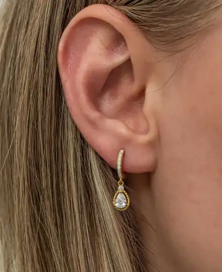 Gümüş Sallantılı Gold Damla Kadın Küpe