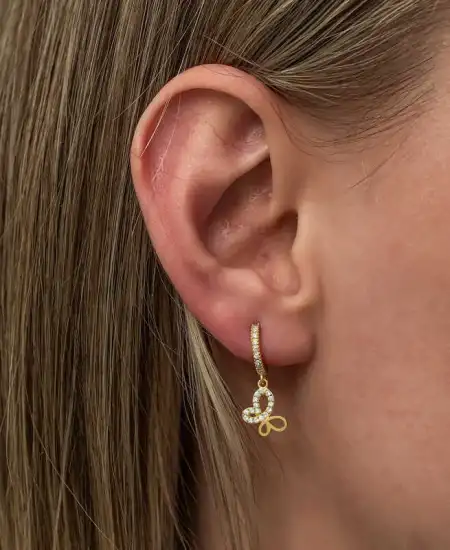 Gümüş Sallantılı Gold Kelebek Kadın Küpe