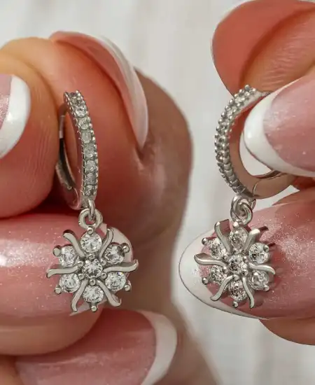 Gümüş Sallantılı Güneş Kadın Küpe