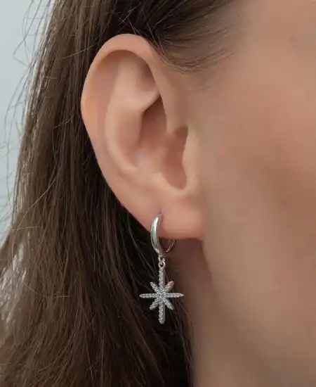 Gümüş Sallantılı Kutup Yıldızı Kadın Küpe