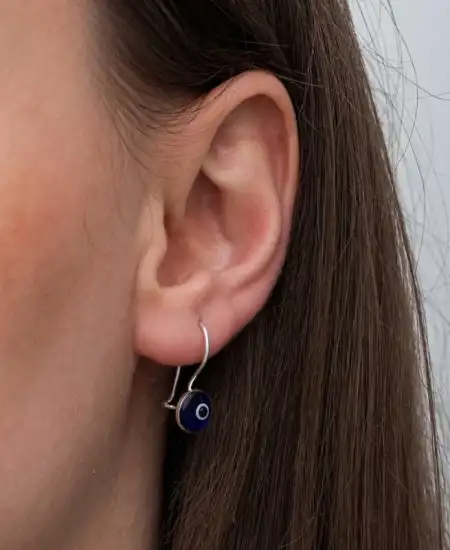 Gümüş Sallantılı Nazar Kadın Küpe