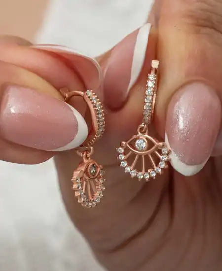 Gümüş Sallantılı Rose Göz Kadın Küpe