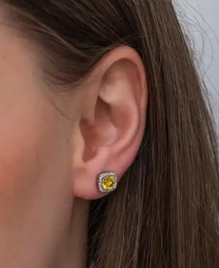 Gümüş Sarı Baget Taşlı Çivili Kadın Küpe