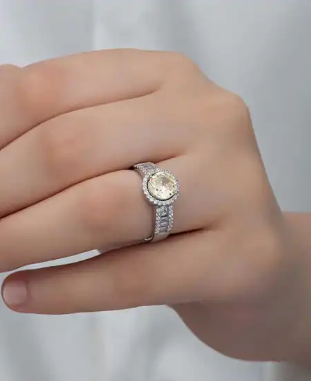 Gümüş Sarı Tek Taş Kadın Yüzük