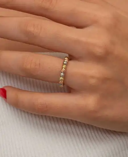 Gümüş Sıralı Dorika Kadın Yüzük