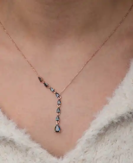 Gümüş Sıralı Mistik Topaz Taşlı Damla Kadın Kolye