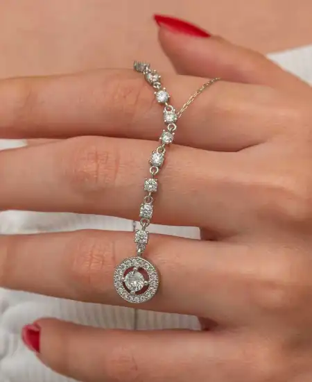 Gümüş Sıralı Zirkon Taşlı Çember Kadın Kolye