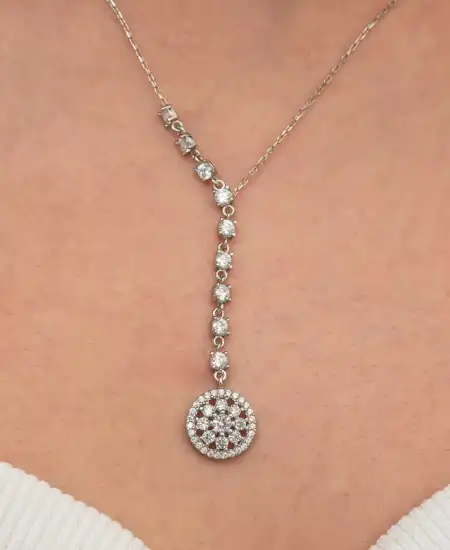 Gümüş Sıralı Zirkon Taşlı Çiçek Kadın Kolye