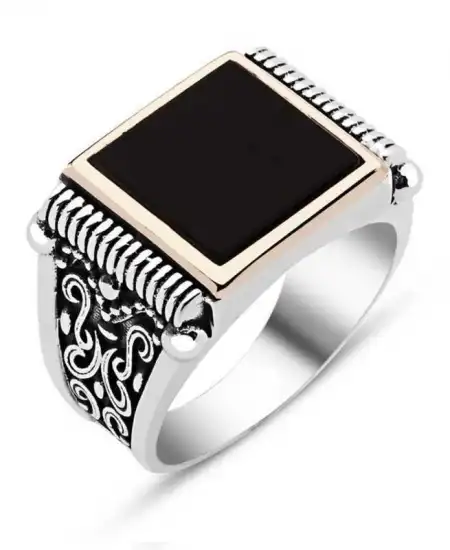 Gümüş Siyah Taşlı Erkek Yüzük