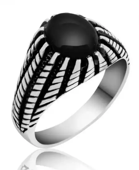Gümüş Siyah Taşlı Erkek Yüzük