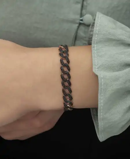 Gümüş Siyah Taşlı Gurmet Bayan Bileklik