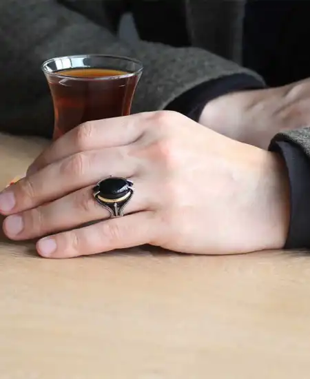 Gümüş Siyah Taşlı Kartal Pençesi Erkek Yüzük