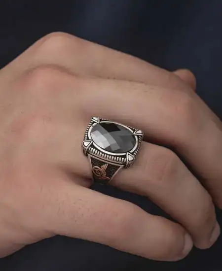 Gümüş Siyah Zirkon Taşlı Erkek Yüzük