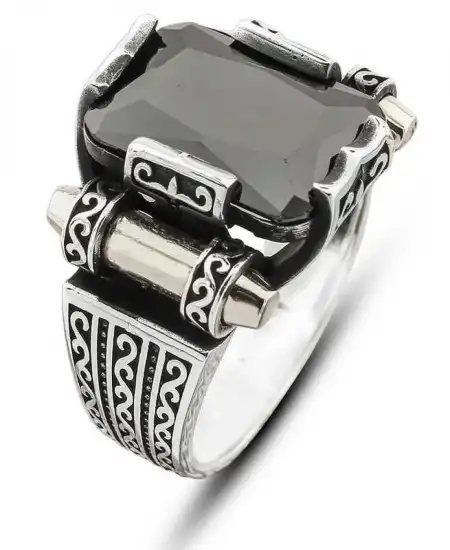Gümüş Siyah Zirkon Taşlı Kare Erkek Yüzük