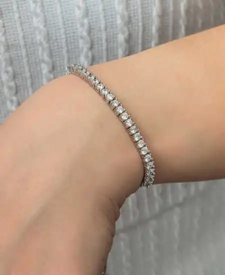 Gümüş Su Yolu Asansörlü Kadın Bileklik